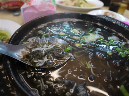 吻仔魚紫菜湯