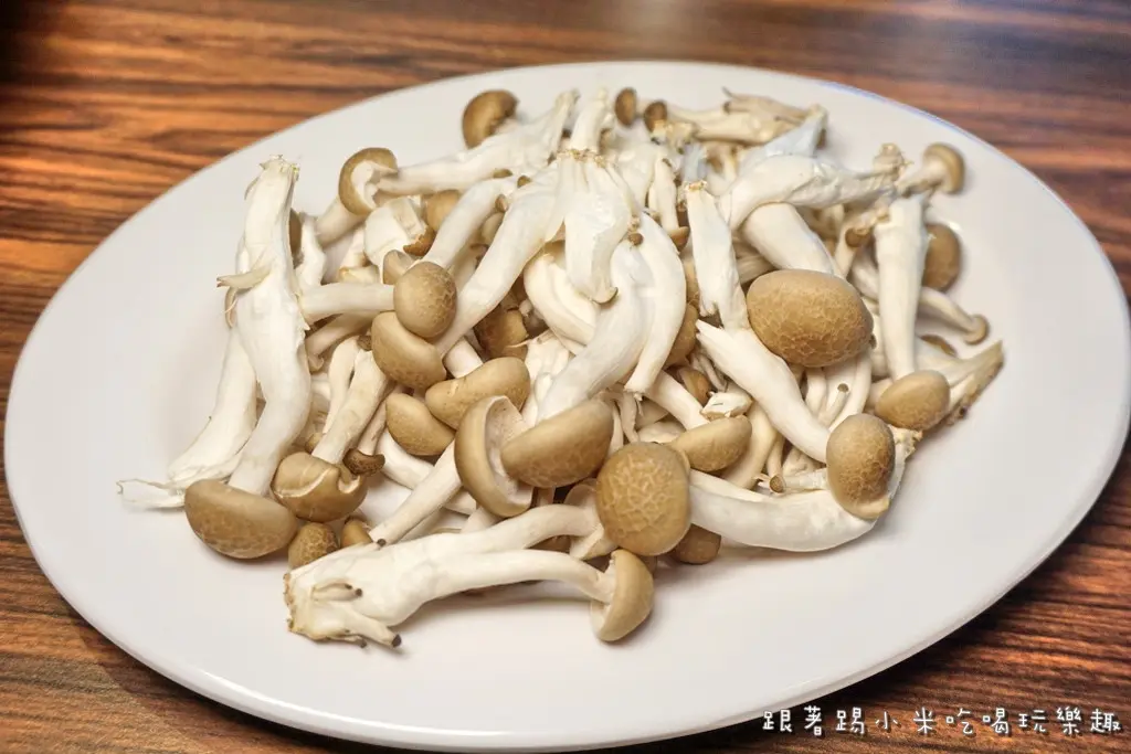 新竹县竹北美食|罗东帝一石头火锅(竹北店)-肉肉爆香